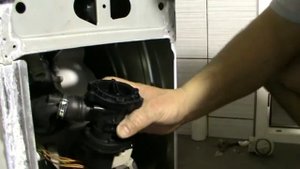 Замена помпы стиральной машины BOSCH Maxx 5 SpeedEdition