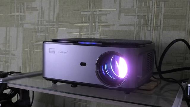 Проектор Touyinger RD828 на AliExpress с доставкой в Беларусь/Проекционный экран Lumien LMP100131. смотреть онлайн