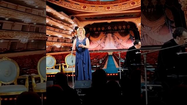 Цфасман. «Опять весна». Поёт Ольга Бут, 18.12.2022 смотреть онлайн