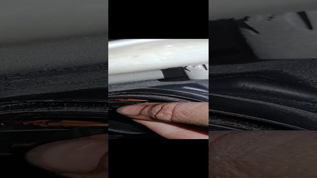 как заменить лампу ближнего света на renault sandero 2