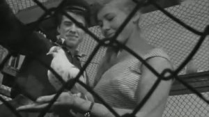 Алексей Тарасов - Прощайте, голуби!.mp4