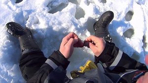 Рыбалка на малых реках Сибири в глухозимье.