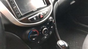 Hyundai Solaris, 2015, 1.6 AT (123 л.с.), Экспресс обзор от Сергея Бабинова, Автосалон Boston