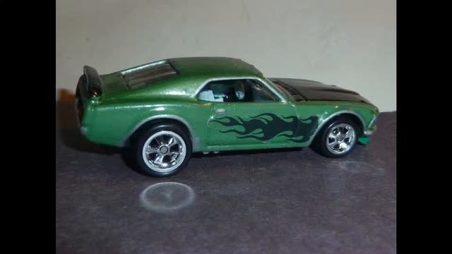 Hot Wheels' 1969 Mustang Boss 302 Repaints/Wheelswaps смотреть онлайн