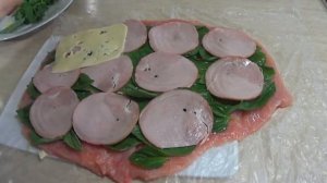 МЯСНОЙ РУЛЕТ ИЗ ИНДЕЙКИ слоёный.