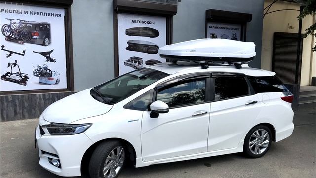 Автобокс LUX Irbis White на автомобиле Honda Shuttle