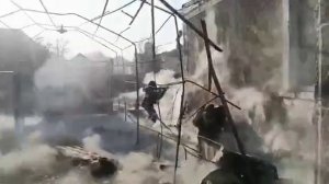 Хроники боёв за Мариуполь. Работа гранатомётчика.mp4