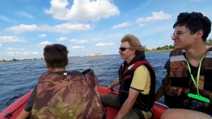 BOATSMAN EXPEDITION 430 С МОТОРАМИ 15 И 20