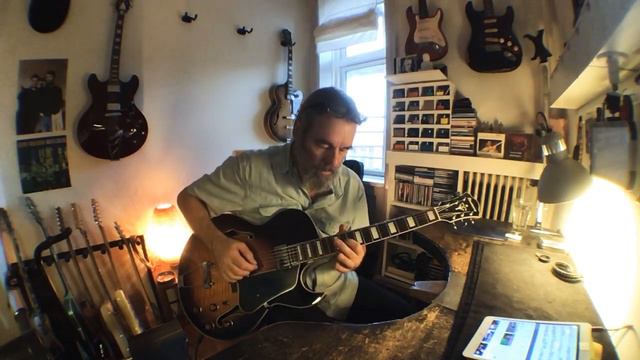 “Are you in the mood” 😎🤘🏽 Ibanez AKJ95 смотреть онлайн