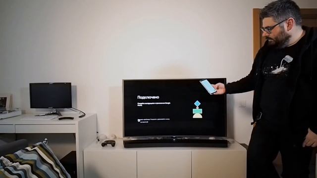 Распаковка, подключение и обзор Chromecast c Google TV смотреть онлайн