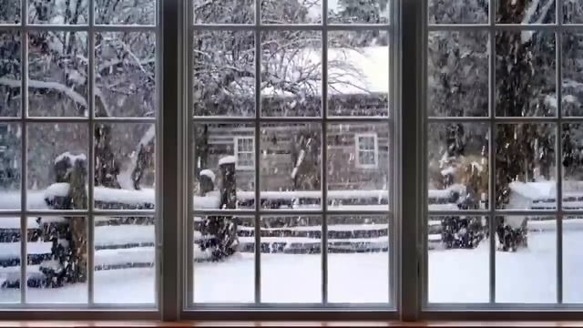 Снег за окном, звуки камина. Релакс.