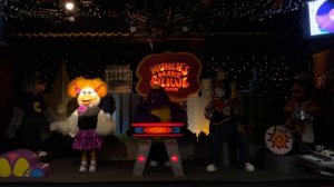 Chuck E. Cheese - Show 1 - Disco Dancing Dinosaur Party