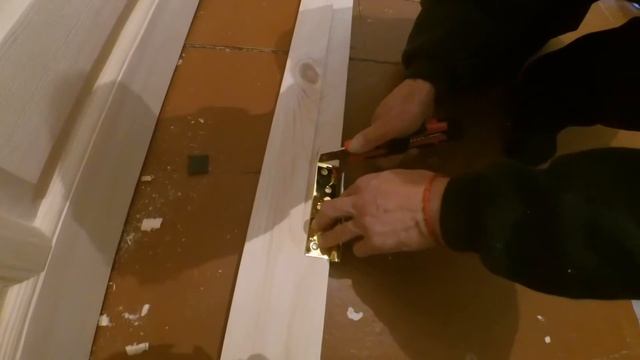 как правильно врезать дверные петли смотреть онлайн