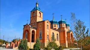 Города, конечно, есть везде  -  Валентин Куба