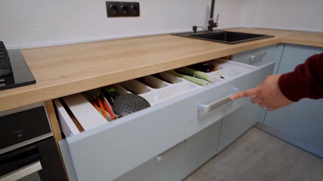 Стильная и Современная Кухня 2021 - Обзор Кухни, секреты и советы смотреть онлайн