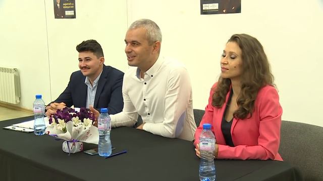 Отворена среща с Костадин Костадинов в Сливен