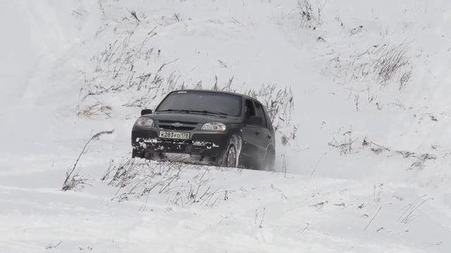 Мотоцыклы спортивные,-катаемся зимой!