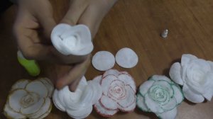 Цветы из ватных дисков