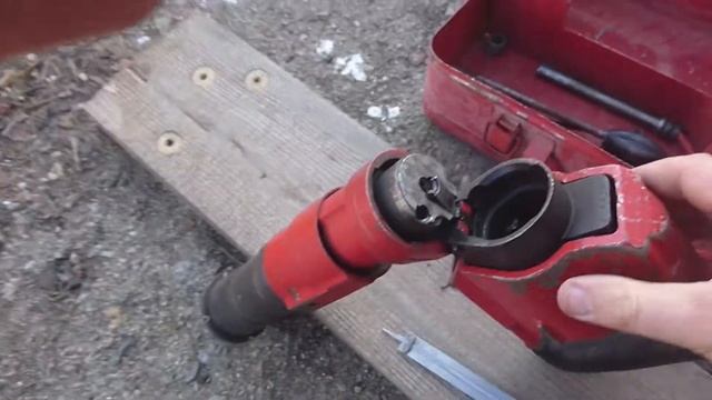 Небольшой обзор на пороховые строительные пистолеты. смотреть онлайн