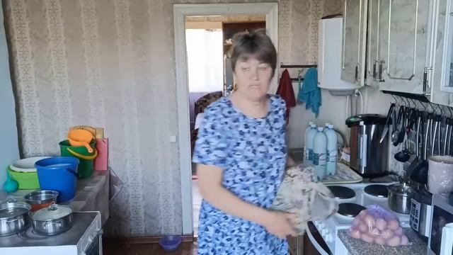 Завалили молочкой  /Сделала ряженку / Напекла пончиков /