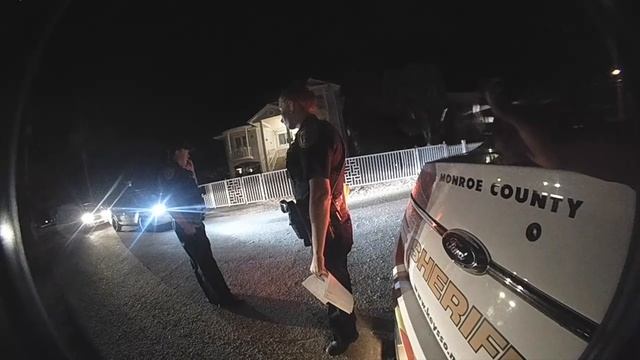 Fish & Wildlife Officer Gets Himself Fired смотреть онлайн