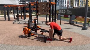 Уличные тренажеры #FOREMAN Выпады назад / Накачать орех / Тренировки на улице