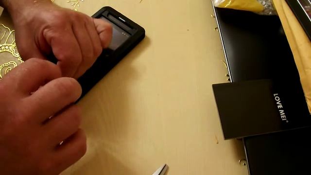 распаковка и обзор чехла Love Mei для Z1 смотреть онлайн