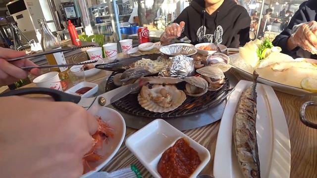 Жаренные ракушки или что покушать зимой на море в Корее/KOREA VLOG