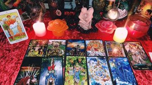 КАКИЕ У НЕГО НА САМОМ ДЕЛЕ К ТЕБЕ ЧУВСТВА? ТАРО РАСКЛАД