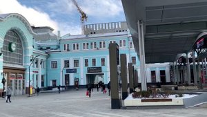 На перроне Белорусского вокзала, г. Москва, 18.02.2023