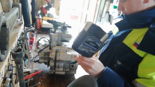 масло для мото техники. смотреть онлайн