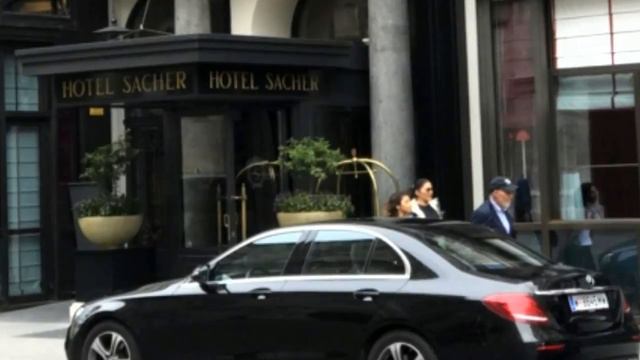 Такси-трансферы в Вене Австрии. Перевозка пассажиров в Чехию Венгрию Италию Германию