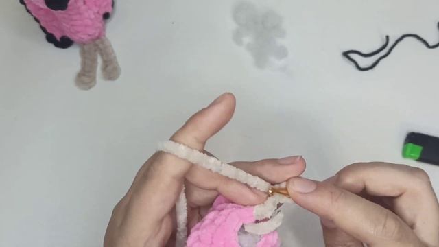 МК по вязанию фламинго крючком