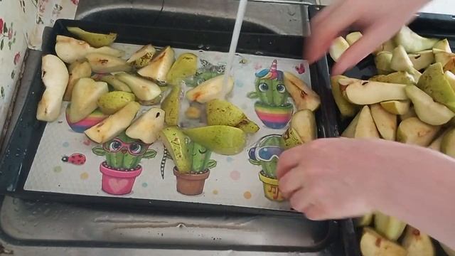 Bu Turşu Diğer Turşulardan Çok Farklı Hem Armutları Yiyip Hem de Suyunu İçeceksiniz-ARMUT TURŞUSU смотреть онлайн