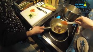 Рецепт отличного блюда к обеду: Суп из черноморских мидий