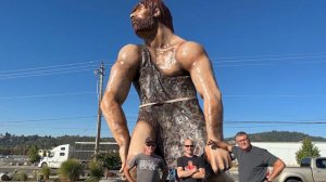 The Grants Pass, OR Cave Men Statues