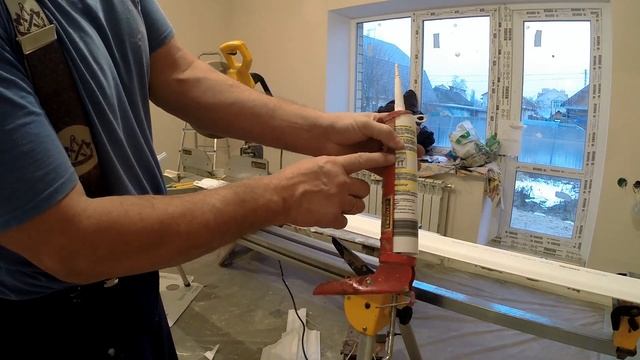 Монтаж широкого потолочного молдинга. смотреть онлайн