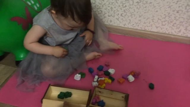 Развивающие игры в 2 года. Волшебная шкатулка