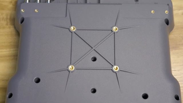 How to Dock and Release the Dell Latitude Rugged Laptop Docking Station смотреть онлайн