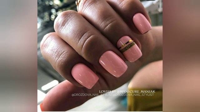 Стильный маникюр с блестящей лентой 2019/Скотч-лента на ногтях идеи фото модные тенденции