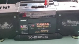 Sharp wq-t352: маленькая магнитола с сабвуфером