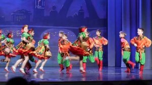 Танец Земляничка - коллектив Островок