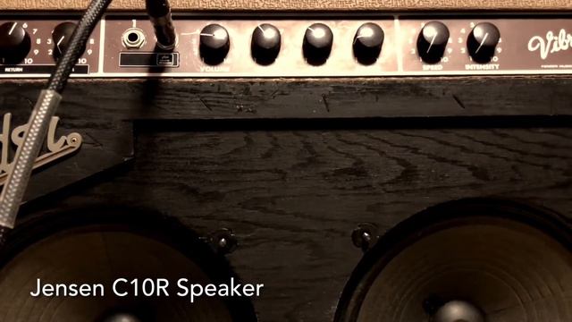 「Fender 63 Vibroverb」スピーカーを交換（JENSEN C10R vs JBL E-110）＆サウンドチェック！ 【魔法の箱研究所】 смотреть онлайн