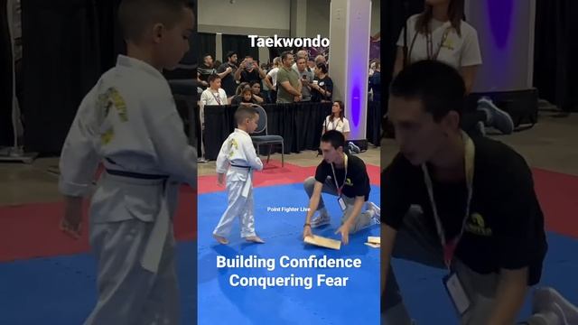 Boards don’t hit back but builds confidence & help conquer fear ? #taekwondo