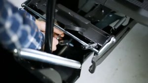 Отвал для райдеров Husqvarna R 316T / R 316T AWD установка и работа