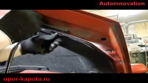 Установка газового упора  капота Mazda 3 (BK) (03-09 г.в.)