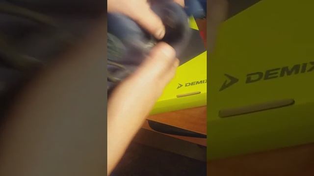 Демиксы - неубиваемые и приятные кроссовки. смотреть онлайн