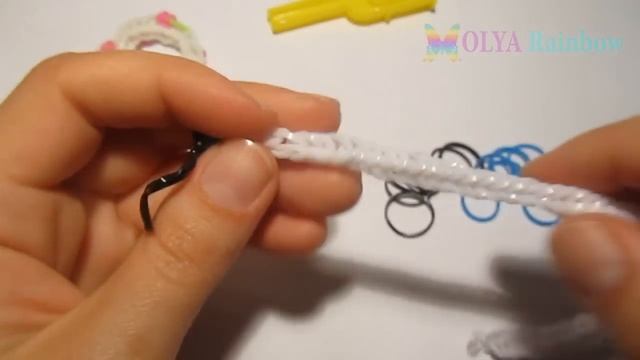 МИНИ-ЦВЕТОЧЕК браслет из резинок без станка на рогатке смотреть онлайн