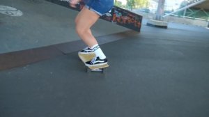 Серфскейт SLIDE: карвинг в Питере