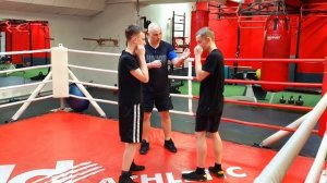 Простые упражнения в паре без перчаток